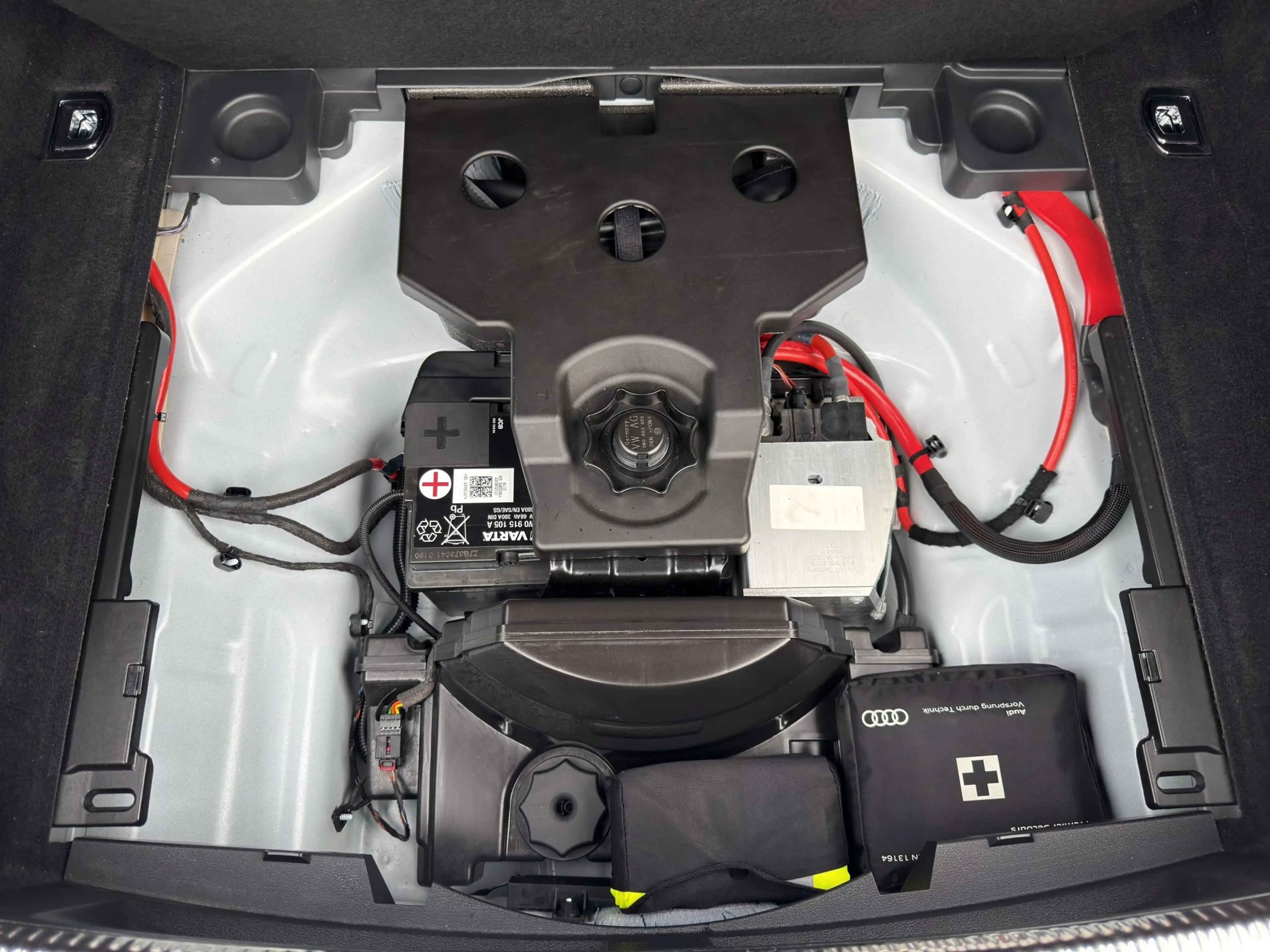 Audi A5 Sportback 40 TDI S line/LED/Navi/Kamera/Assistenz — photo 36