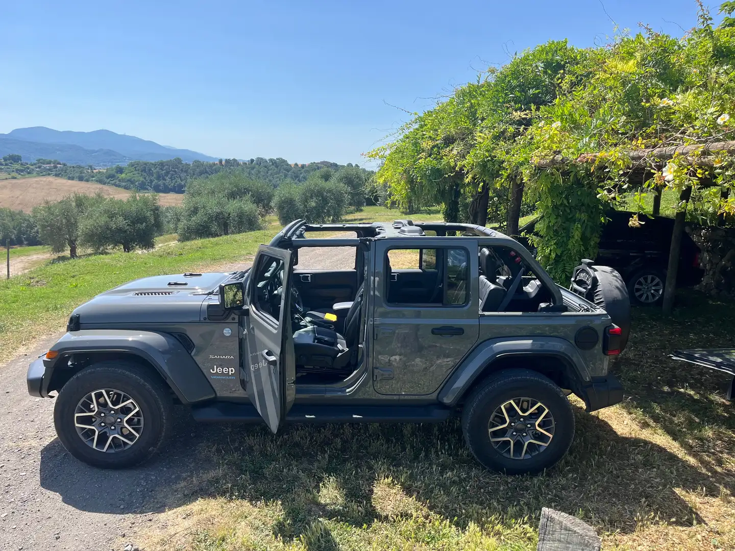 Jeep Wrangler Wrangler IV Unlimited 4xe Unlimited 2.0 Sahara Grigio - 1