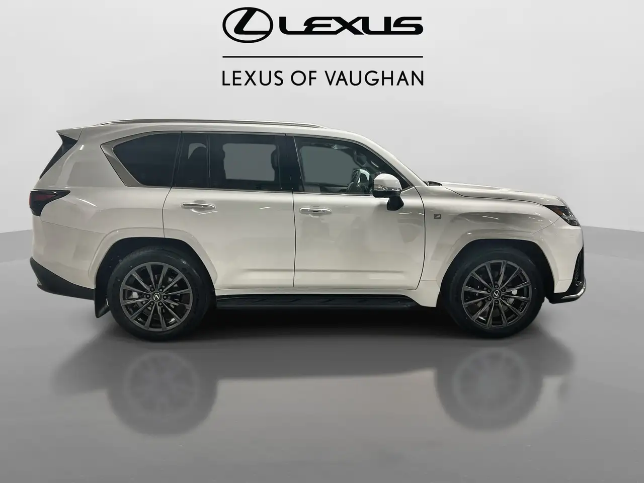 Lexus LX 600 снимка Lexus LX 600