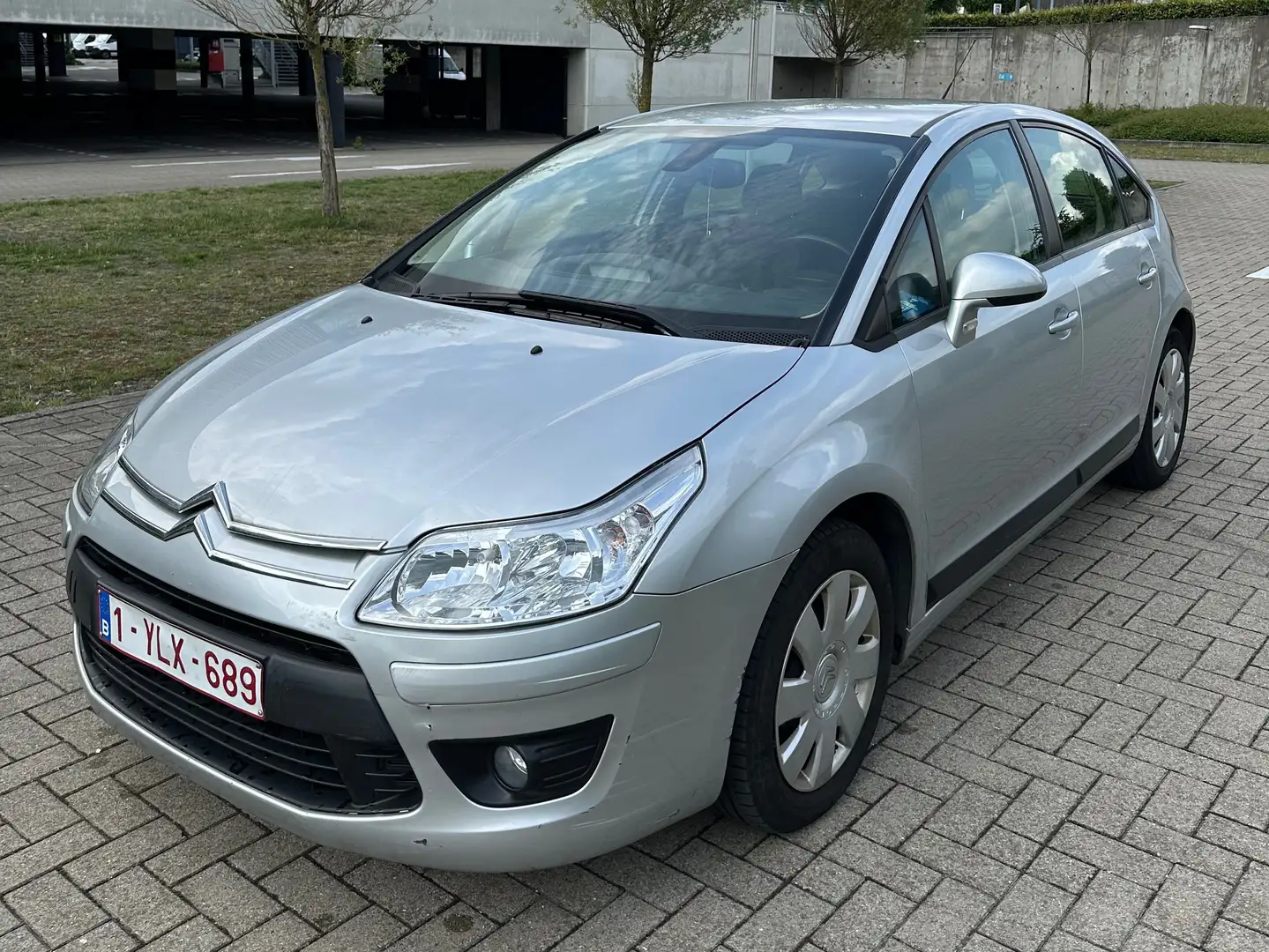 Citroen C4 C4 1.6i VTi SX Pack Gris - 1