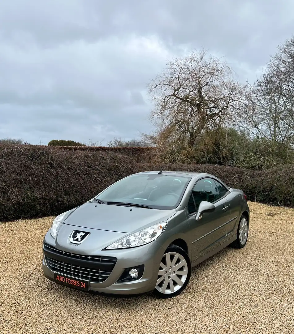 Peugeot 207 CABRIO 1.6i Pack SPORT 64.000 KM !!! FULL OPTIONS Grau - 1