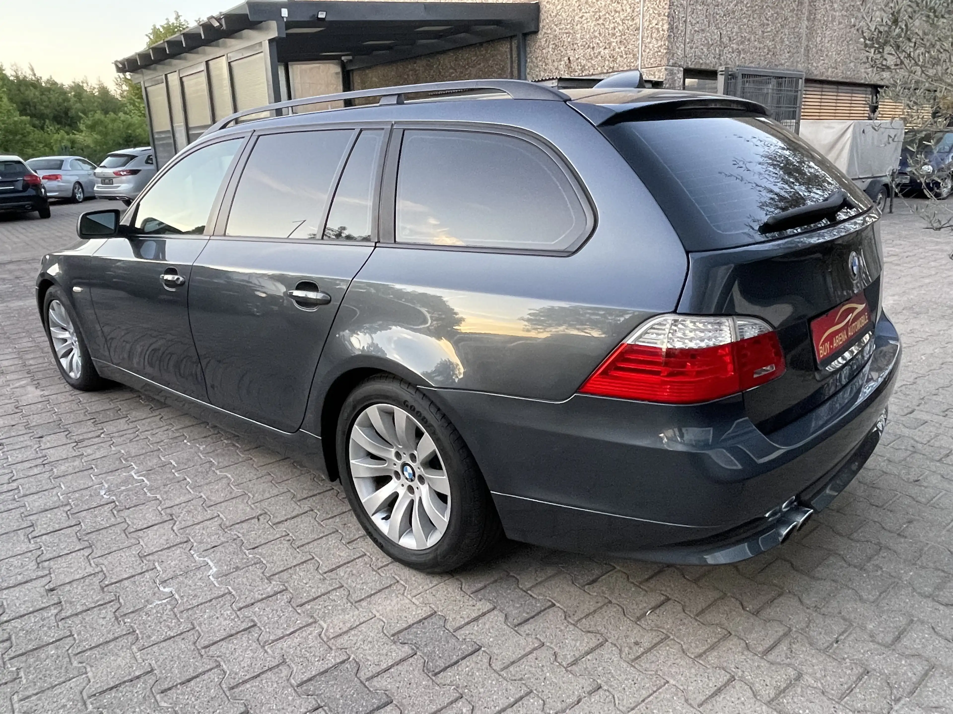 BMW 535 d Touring Automatik 1.Hand Top Gepflegt Grau Xenon — photo 8