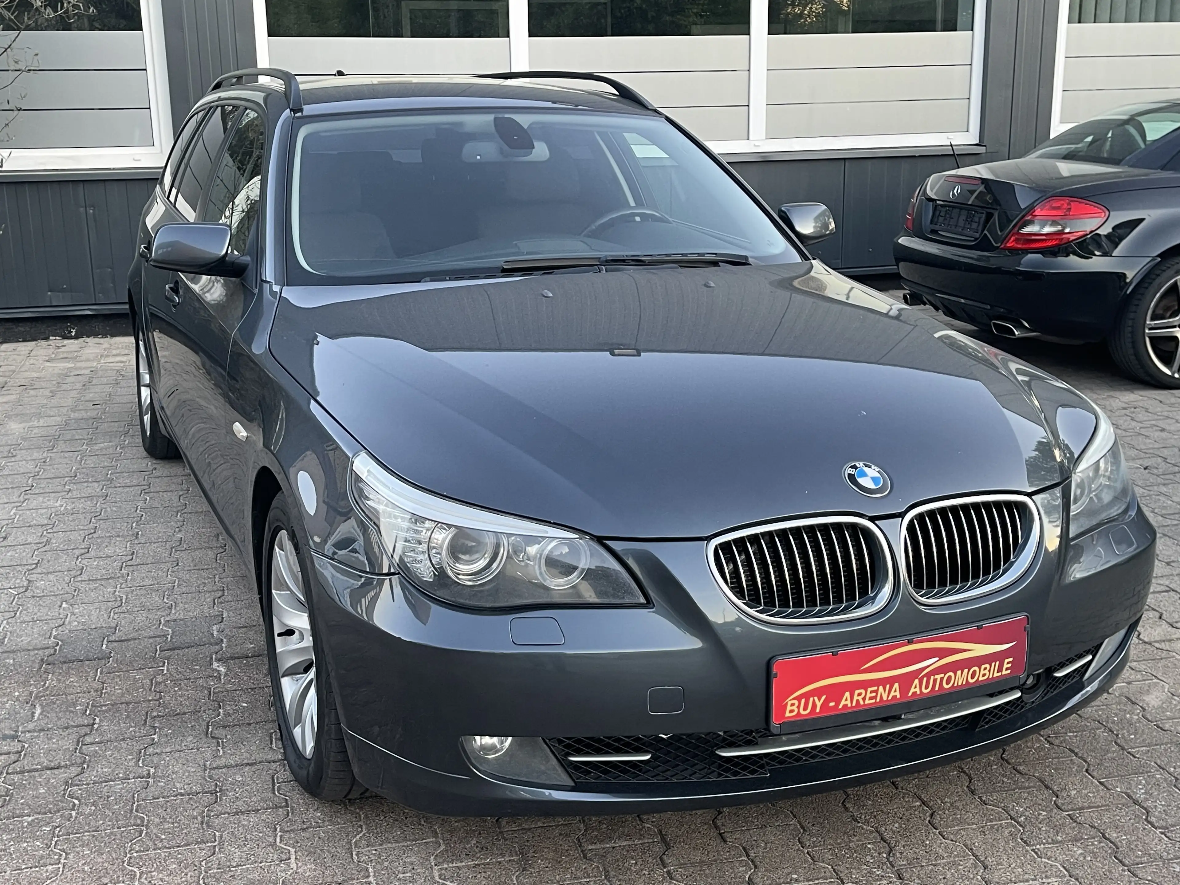 BMW 535 d Touring Automatik 1.Hand Top Gepflegt Grau Xenon — photo 9