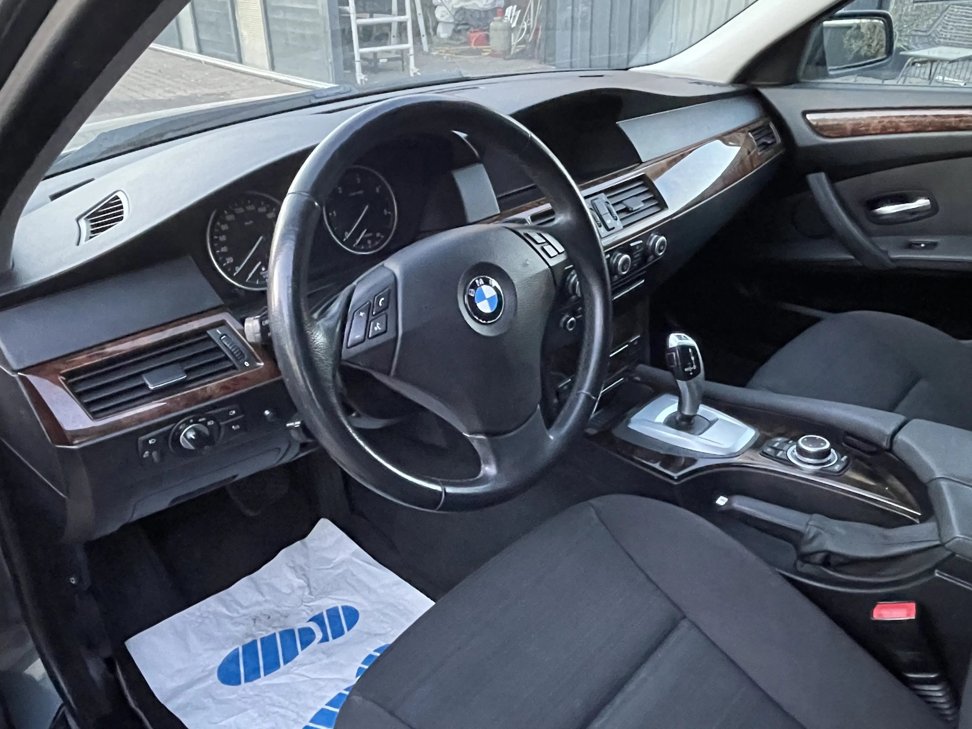 BMW 535 d Touring Automatik 1.Hand Top Gepflegt Grau Xenon — photo 3