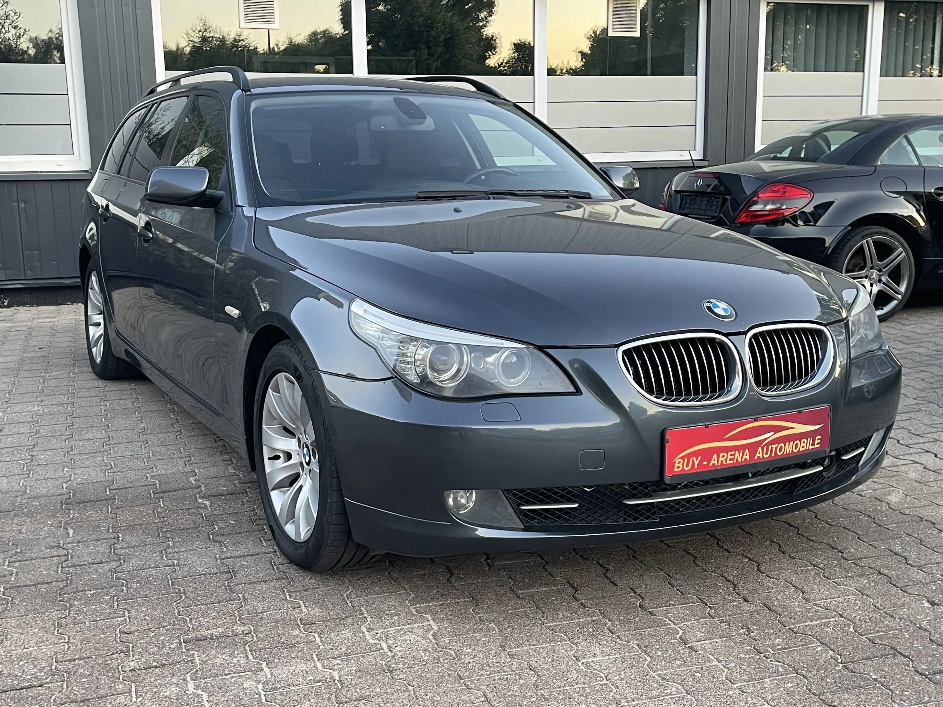 BMW 535 d Touring Automatik 1.Hand Top Gepflegt Grau Xenon — photo 15