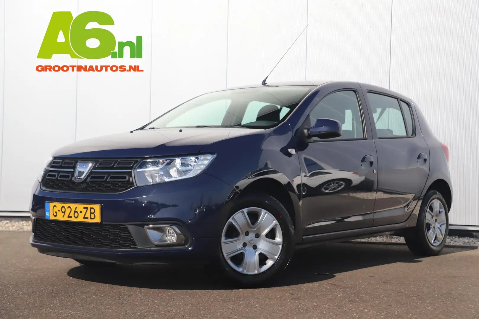 Dacia Sandero 1.0 SCe Laureate Airco Cruise Control Radio Blueto Bleu - 1