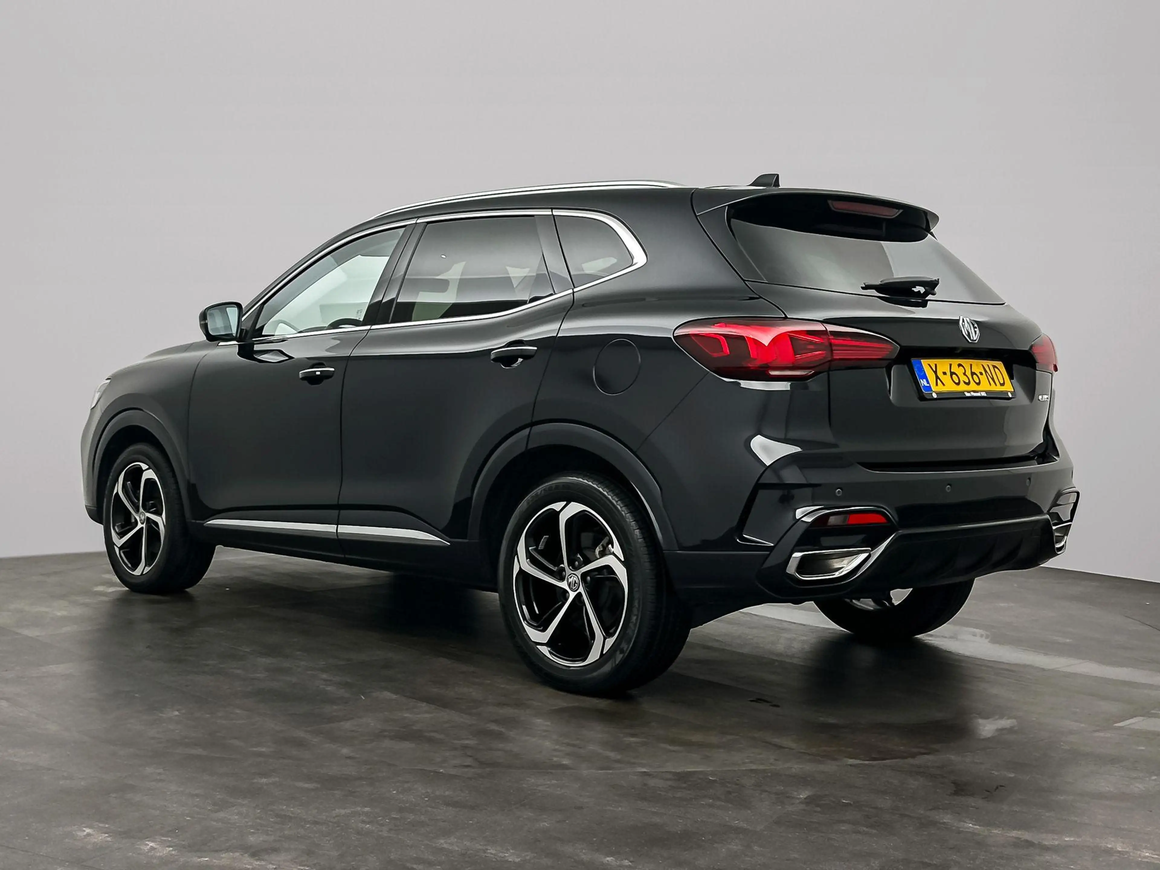 MG EHS 1.5 TGDI PHEV Aut. Luxury | Leder | Panoramadak | — photo 7