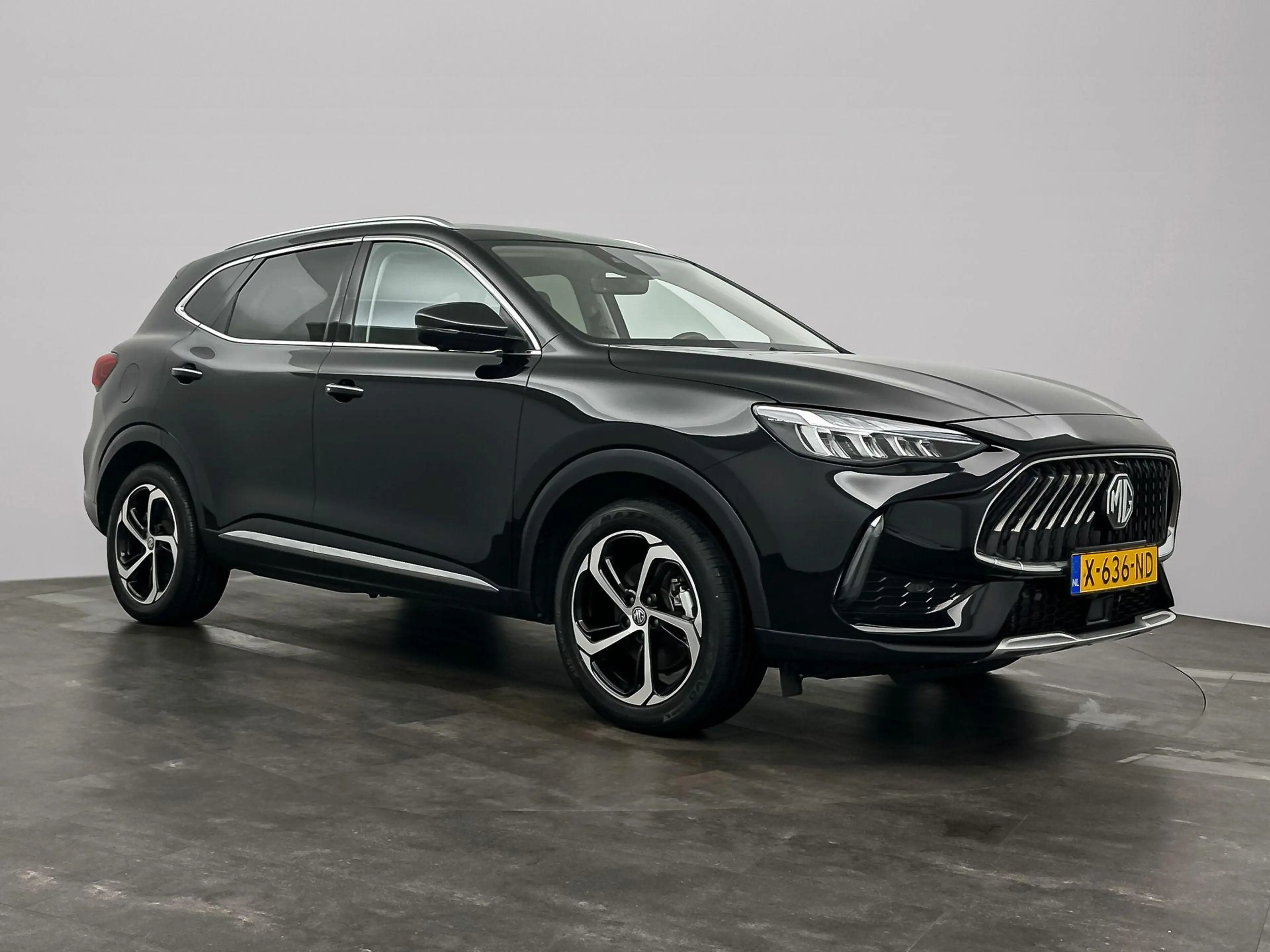 MG EHS 1.5 TGDI PHEV Aut. Luxury | Leder | Panoramadak | — photo 3