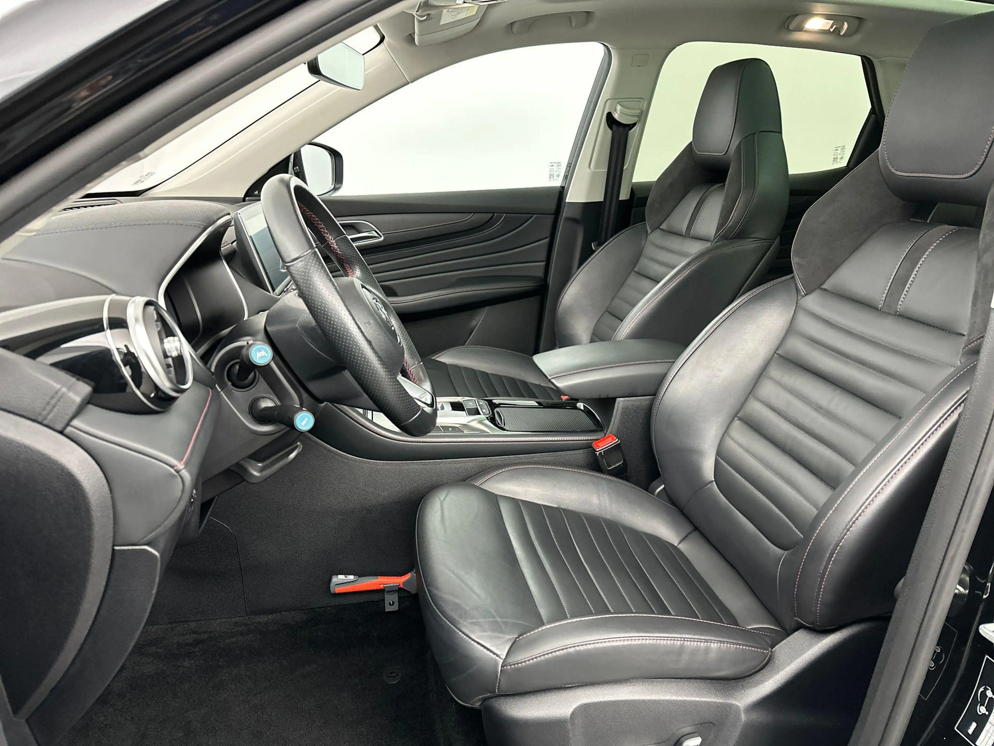 MG EHS 1.5 TGDI PHEV Aut. Luxury | Leder | Panoramadak | — photo 15