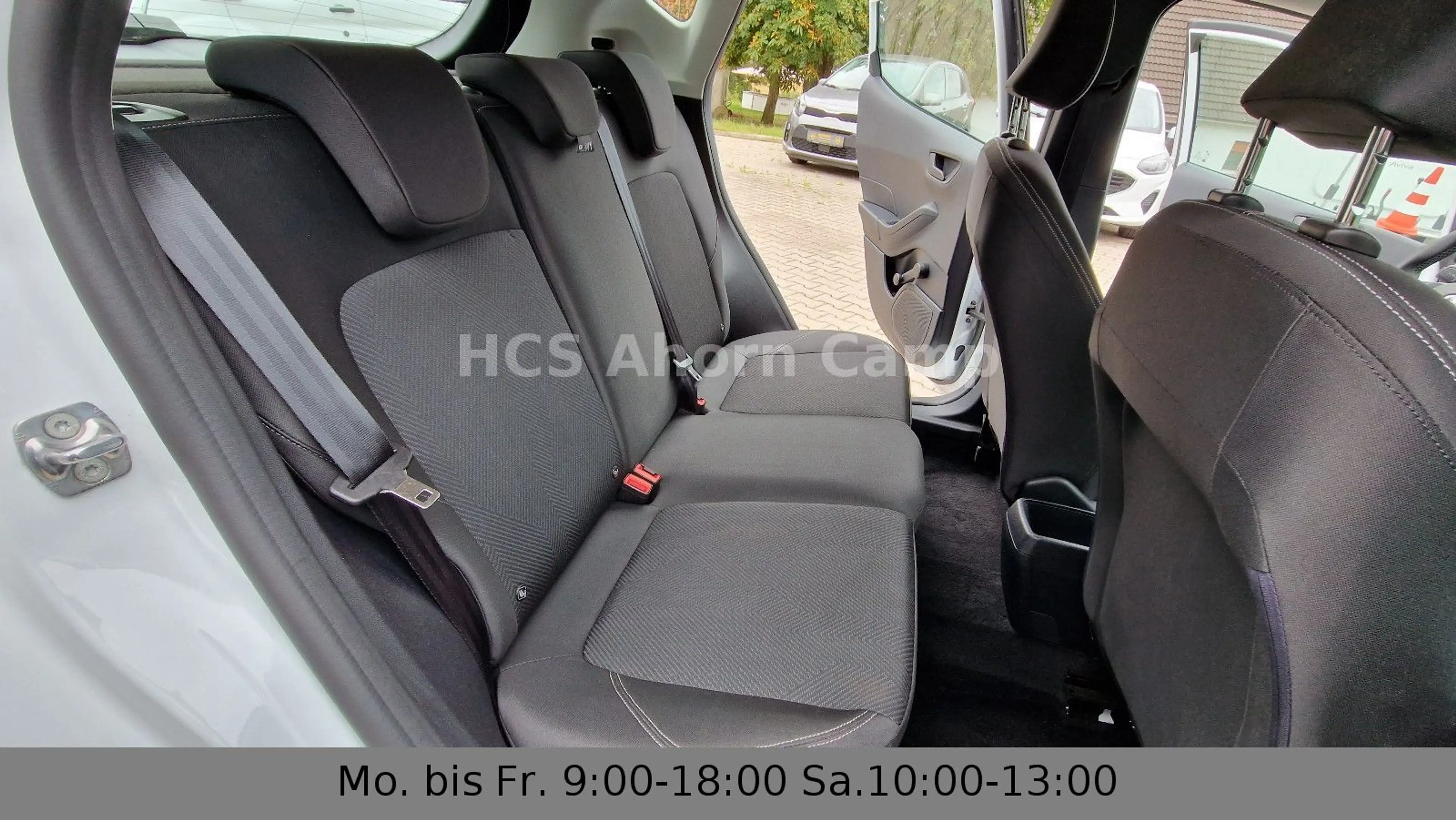 Ford Fiesta Cool & Connect LED Navi Tempomat — photo 18