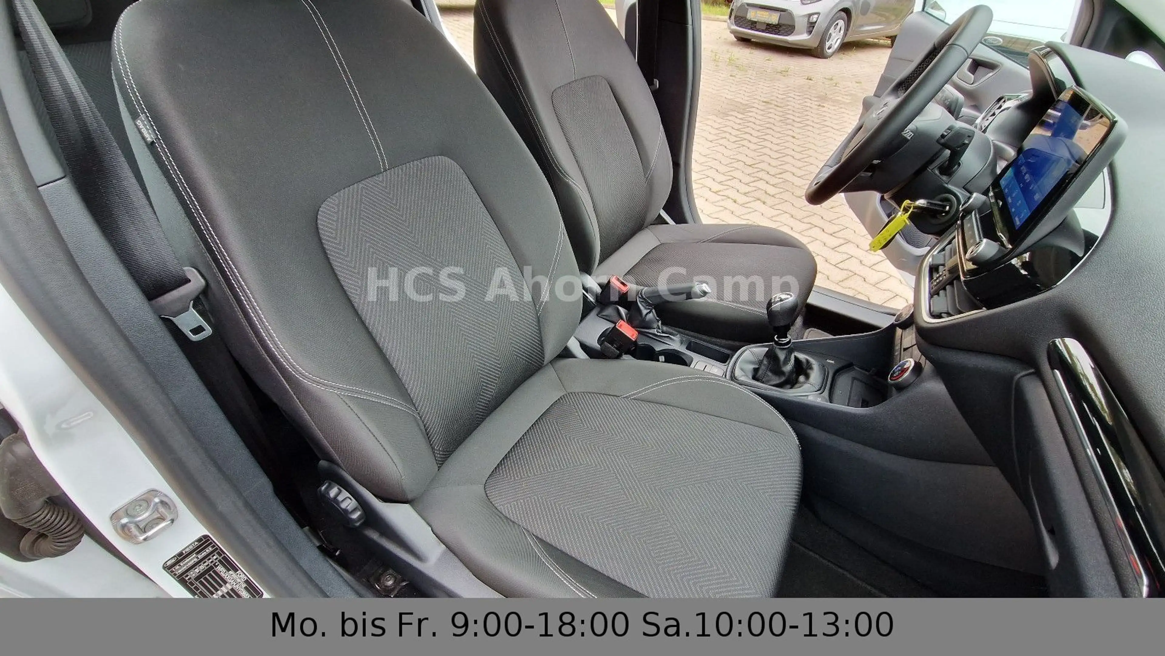 Ford Fiesta Cool & Connect LED Navi Tempomat — photo 17