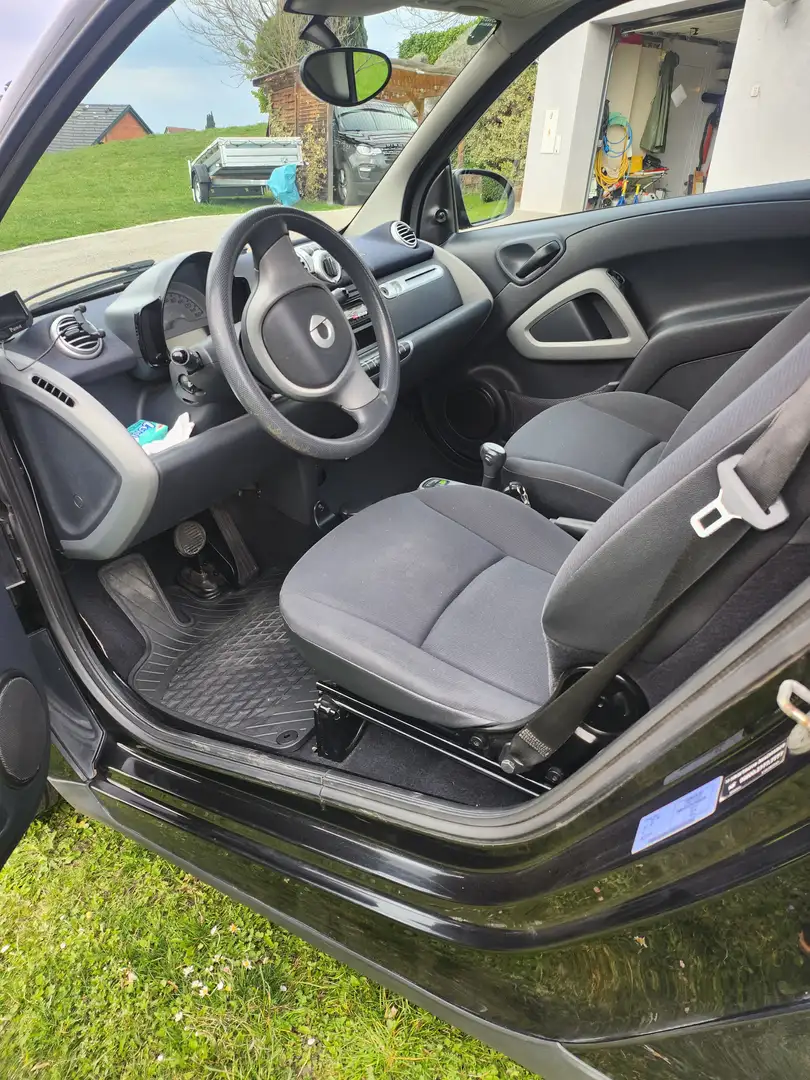 smart forTwo smart fortwo pure micro hybrid pure Schwarz - 1