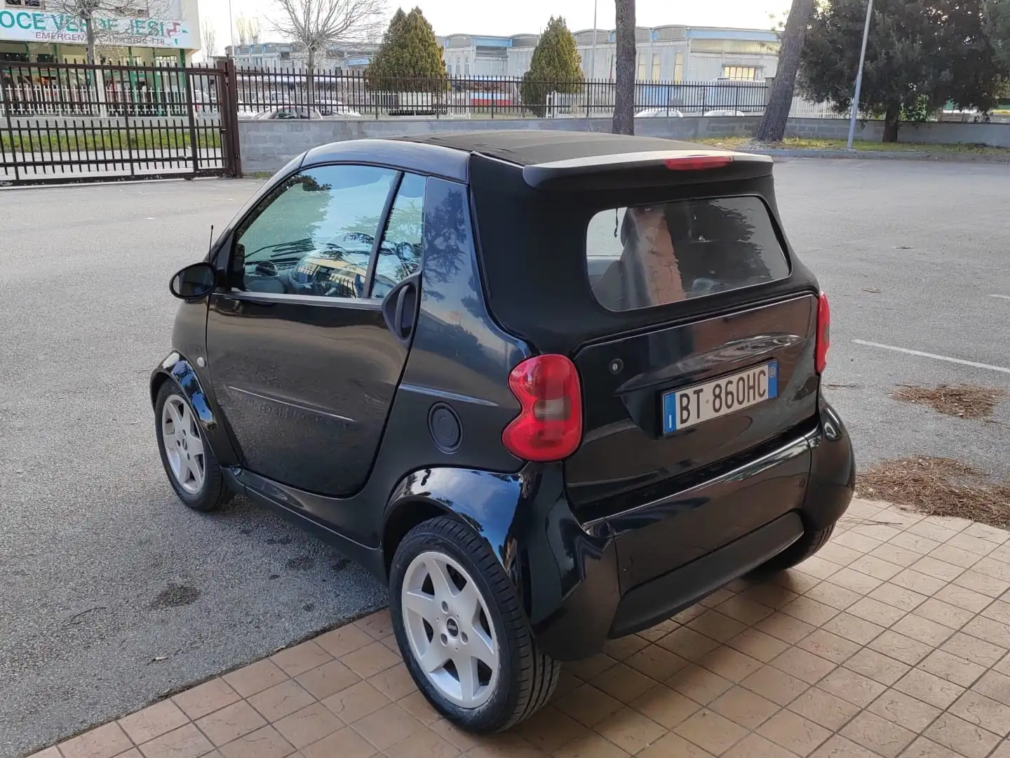 smart forTwo 0.6 Smart&Pure 45cv Schwarz - 2