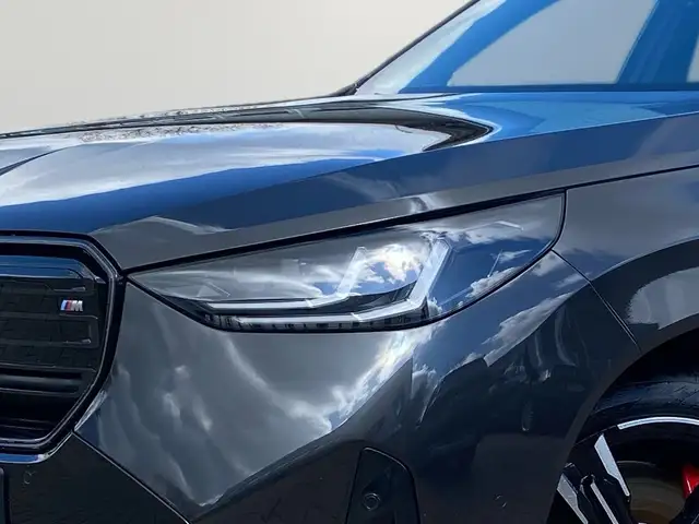 BMW X3 M view 5