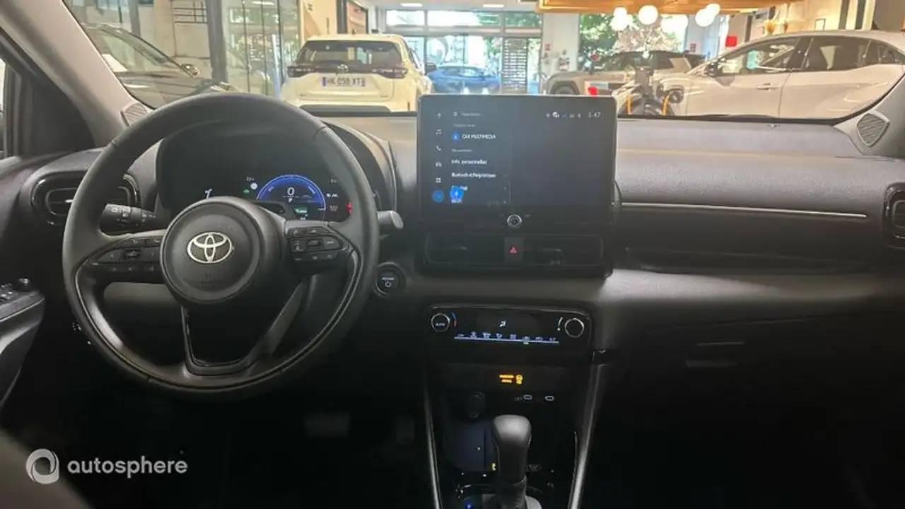 Toyota Yaris Yaris — photo 11