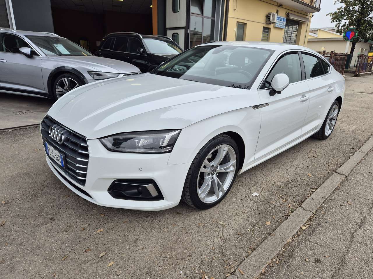Audi A5 A5 Sportback 2.0 tfsi g-tron Business 170cv