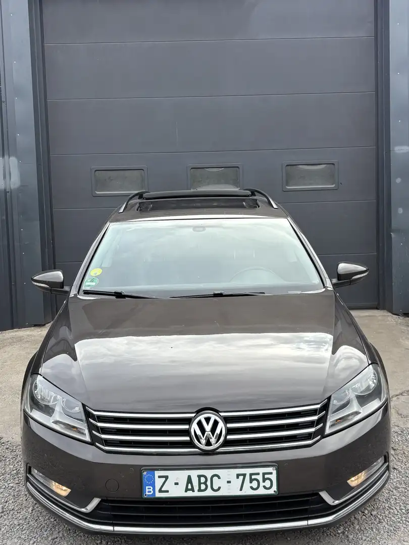 Volkswagen Passat Variant 1.6 TDi Bronze - 1