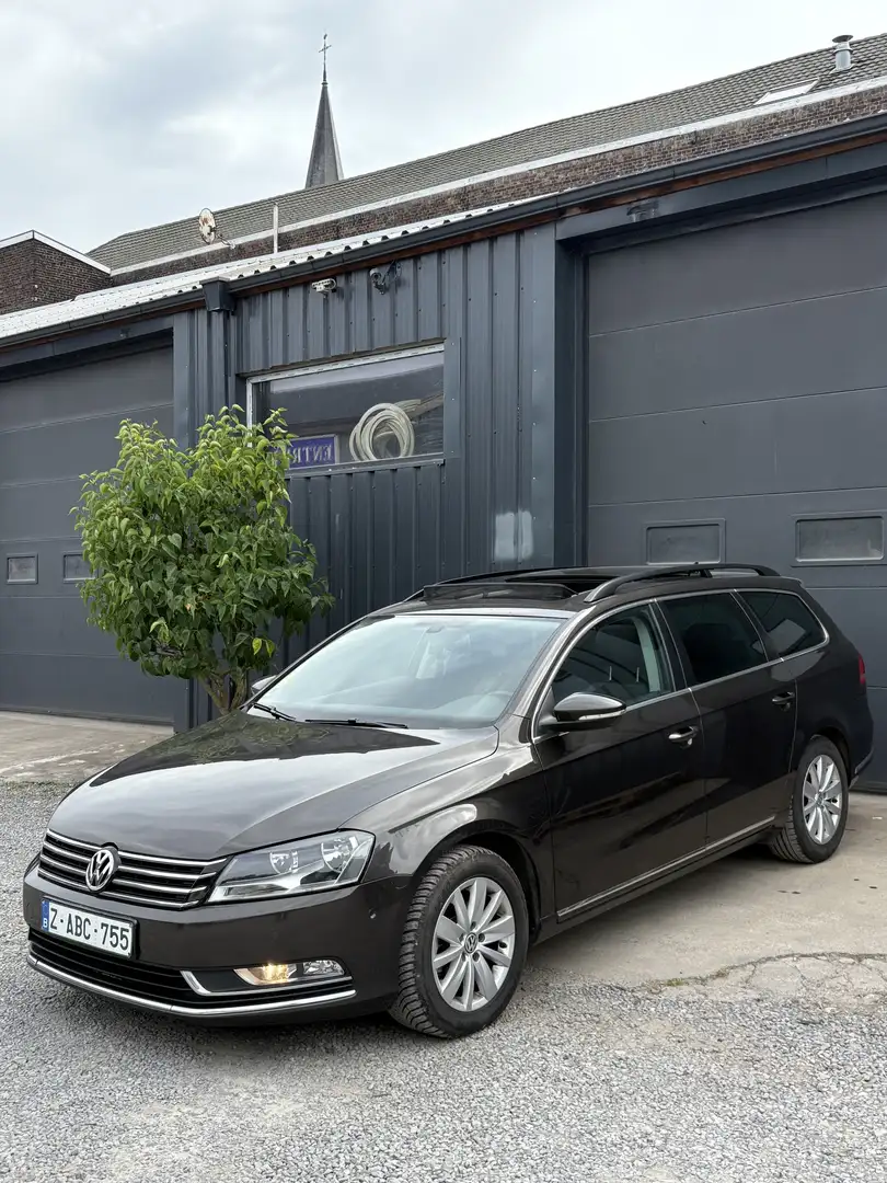 Volkswagen Passat Variant 1.6 TDi Bronze - 2