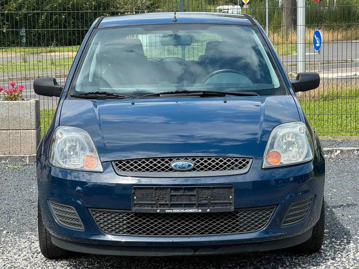 Ford Fiesta Style Klima TÜV 02.26 Blau - 2