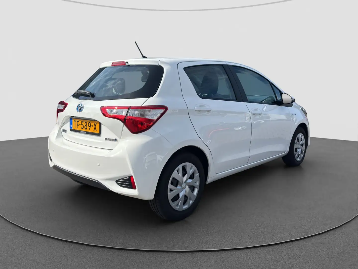 Toyota Yaris 1.5 Hybrid Energy Weiß - 2
