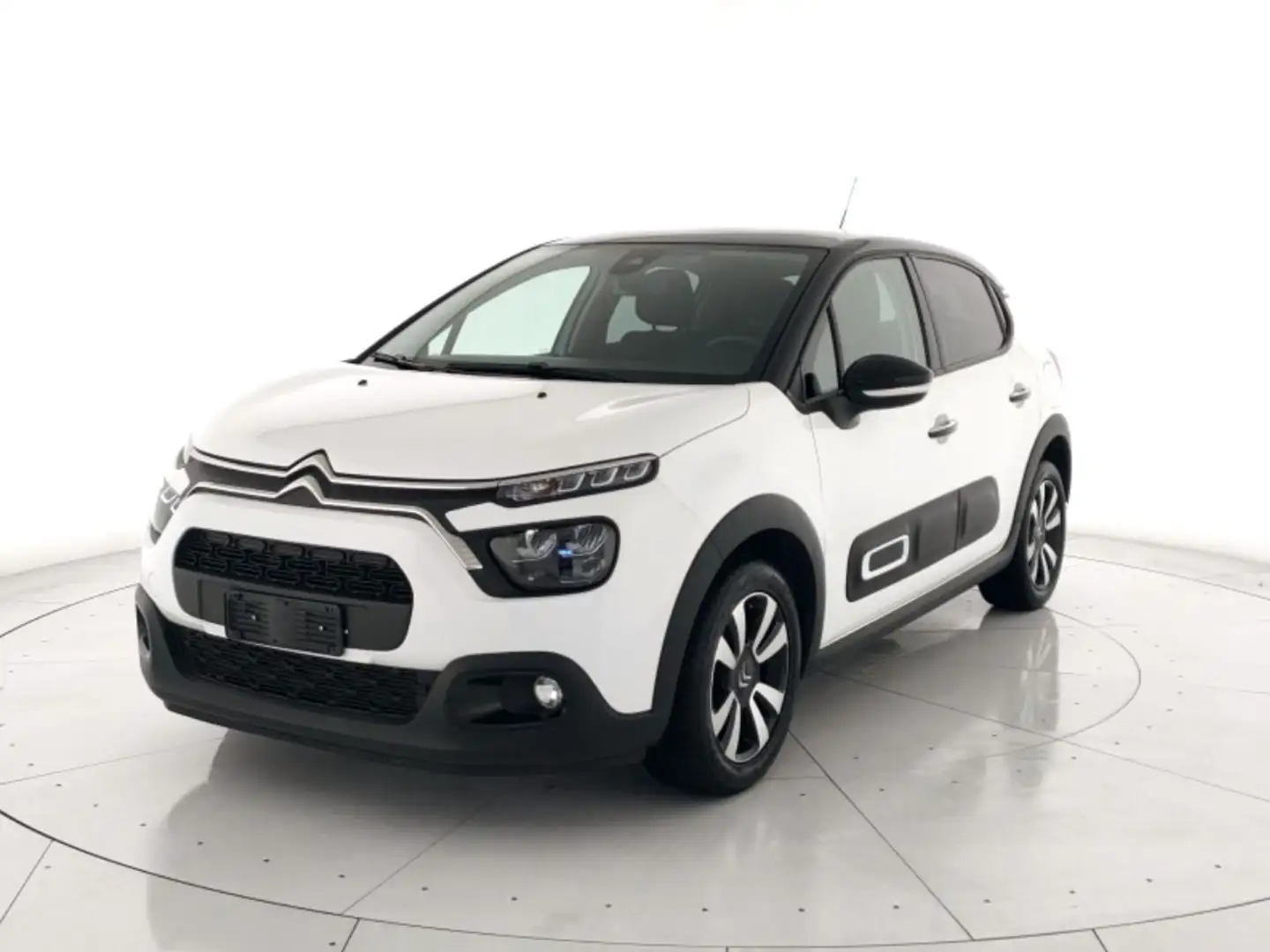 Citroen C3 1.2 puretech Shine s&s 83cv Wit - 1