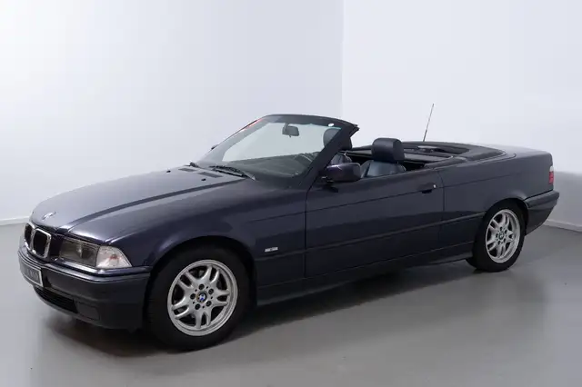 BMW 318 i Cabrio