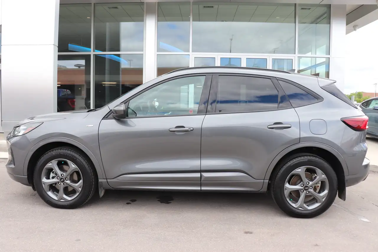 Ford Escape снимка Ford Escape