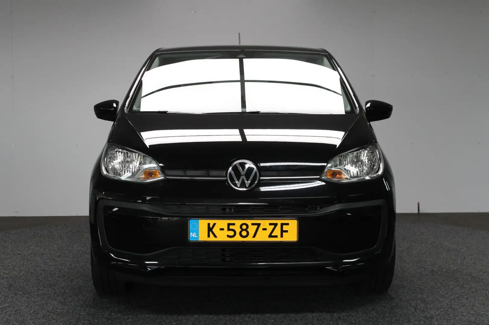 Volkswagen up! 1.0|Rijklaar prijs|Camera|Cruise control|Climate|L Zwart - 2