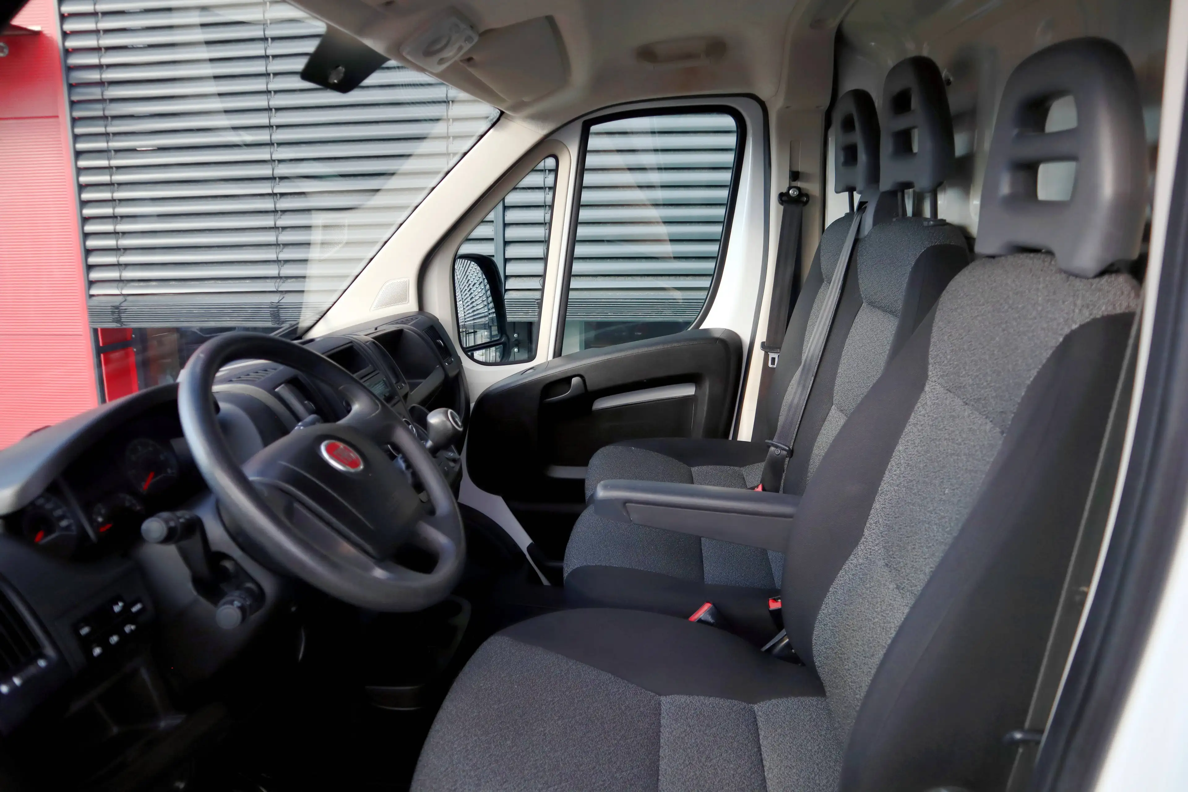 Fiat Ducato Ducato 35 L2H2 140 *1.Besitz* Net 13750 €* — photo 6