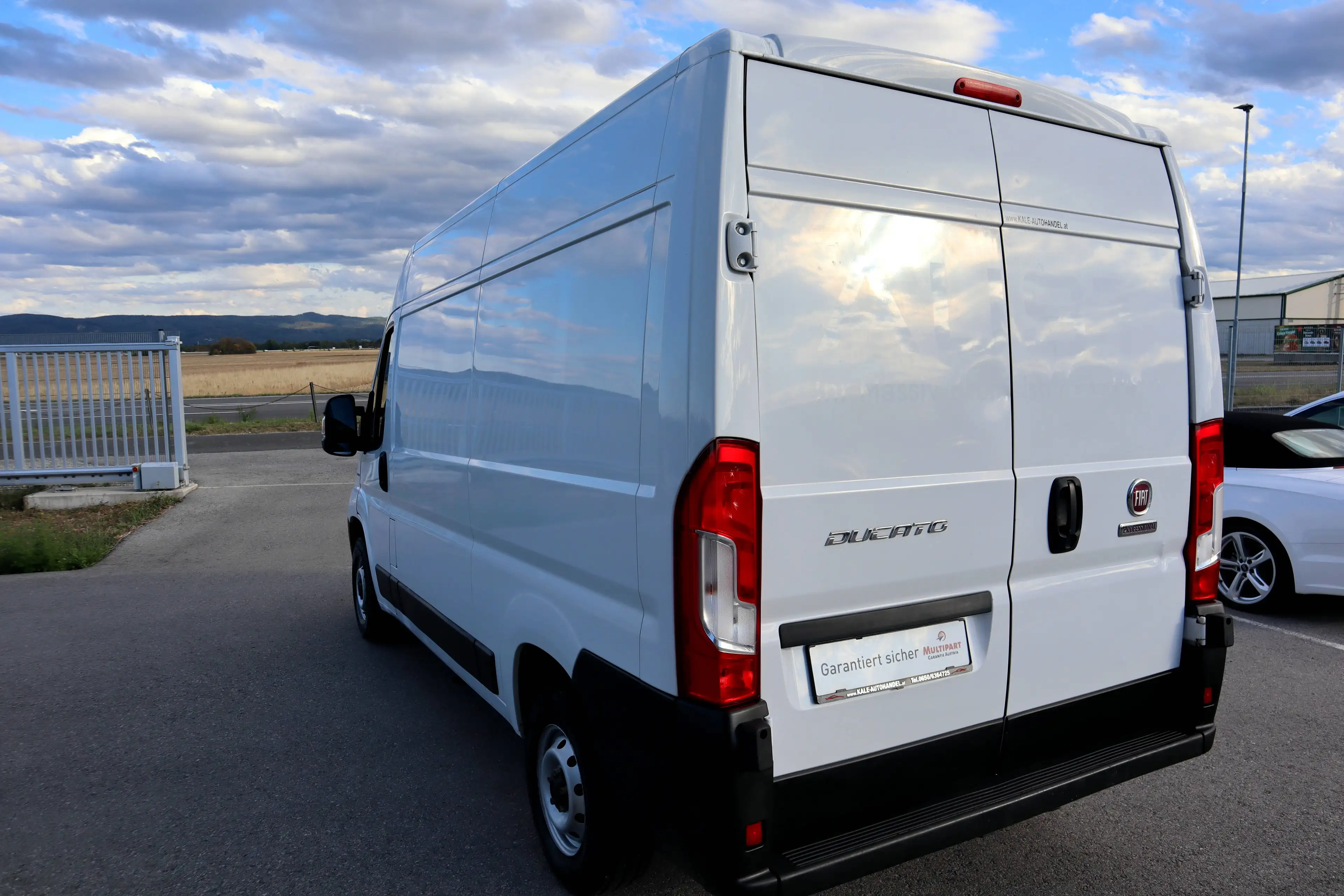 Fiat Ducato Ducato 35 L2H2 140 *1.Besitz* Net 13750 €* — photo 11