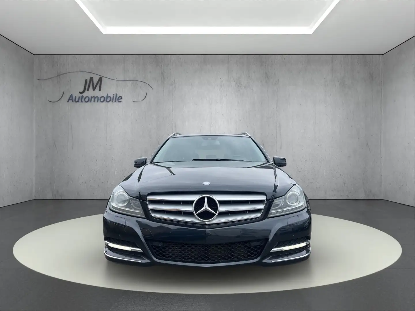 Mercedes-Benz C 300 4-Matic Standheizung Klima PDC Černá - 2