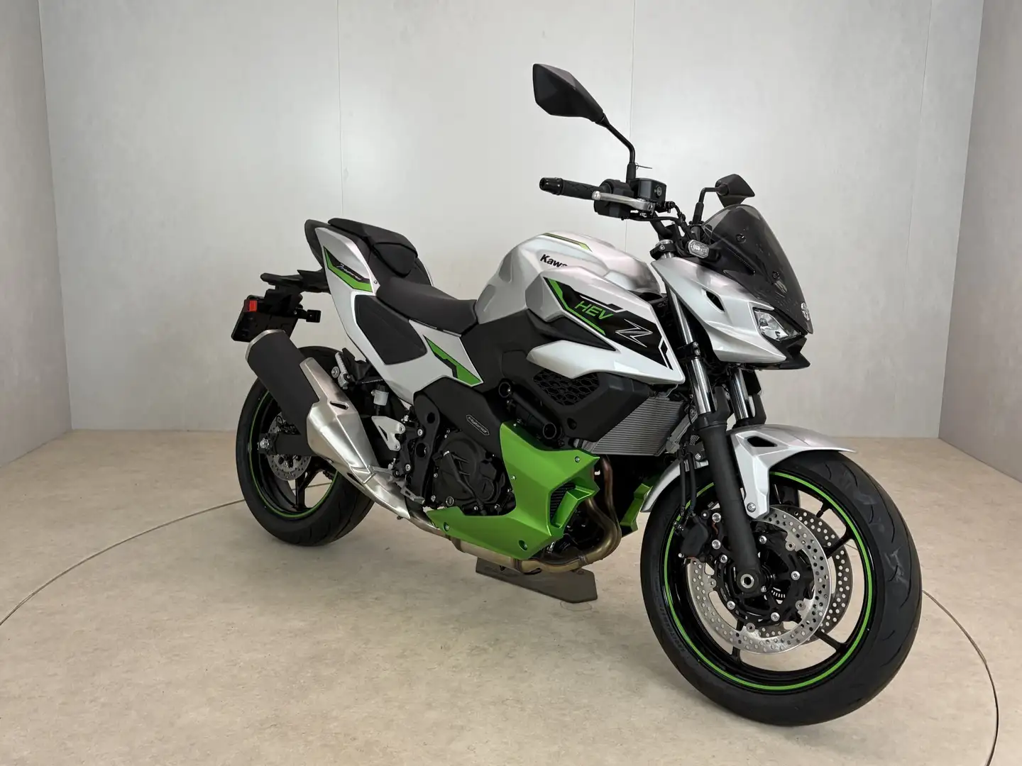 Kawasaki Z7 Hybrid Black - 2