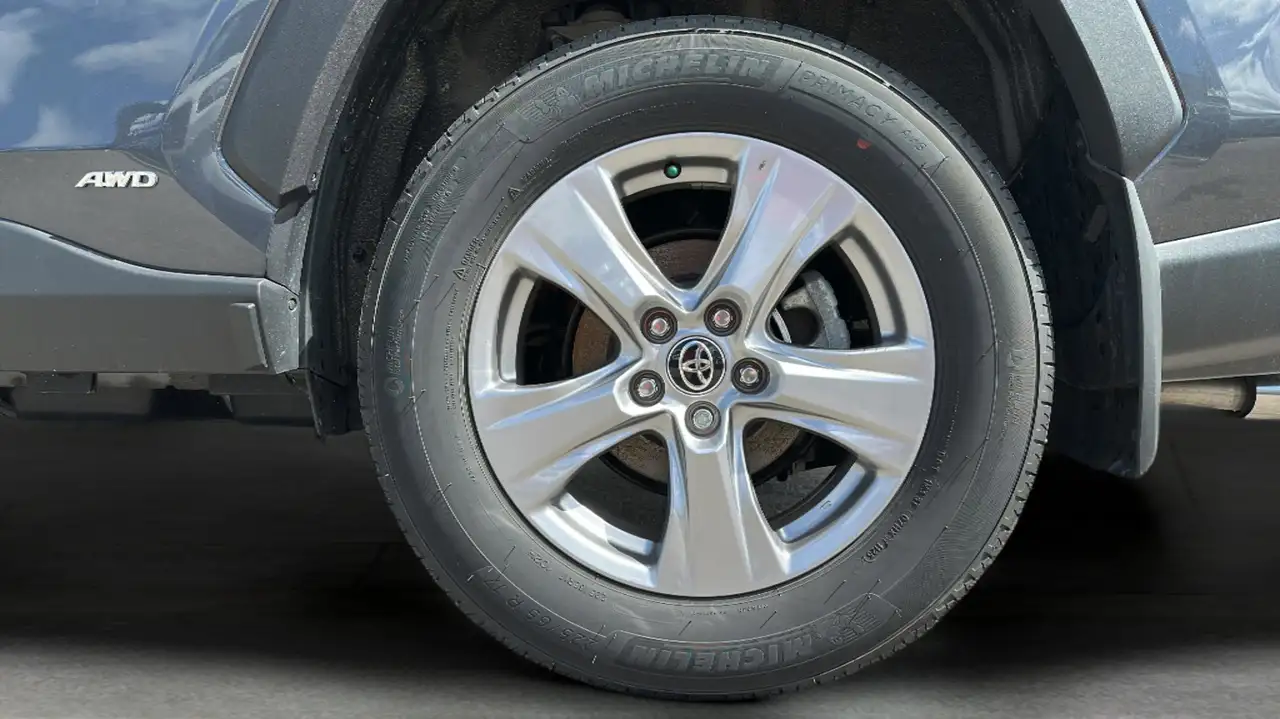 Toyota RAV 4 photo Toyota RAV 4