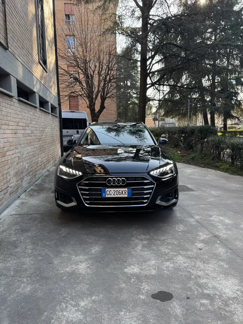 Audi A4 Avant 40 2.0 tfsi mhev Business Advanced - 1