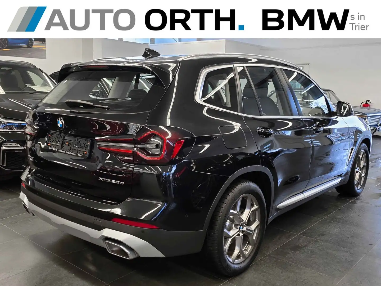 BMW X3 xDrive20d LEDER LC-PROF PANO ACC 360° AHK Nero - 2