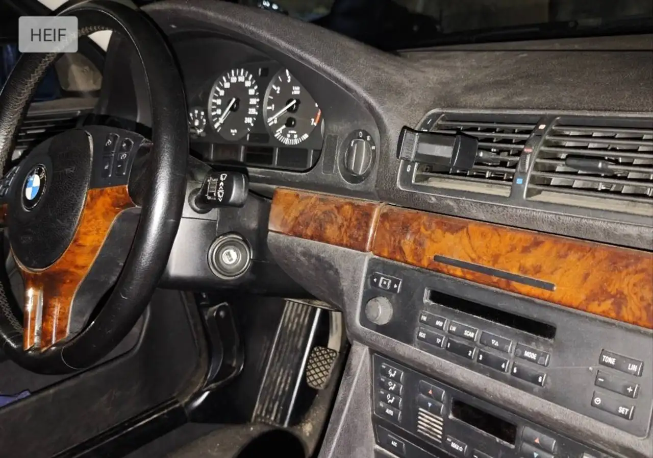 BMW 530i Touring, foto 10