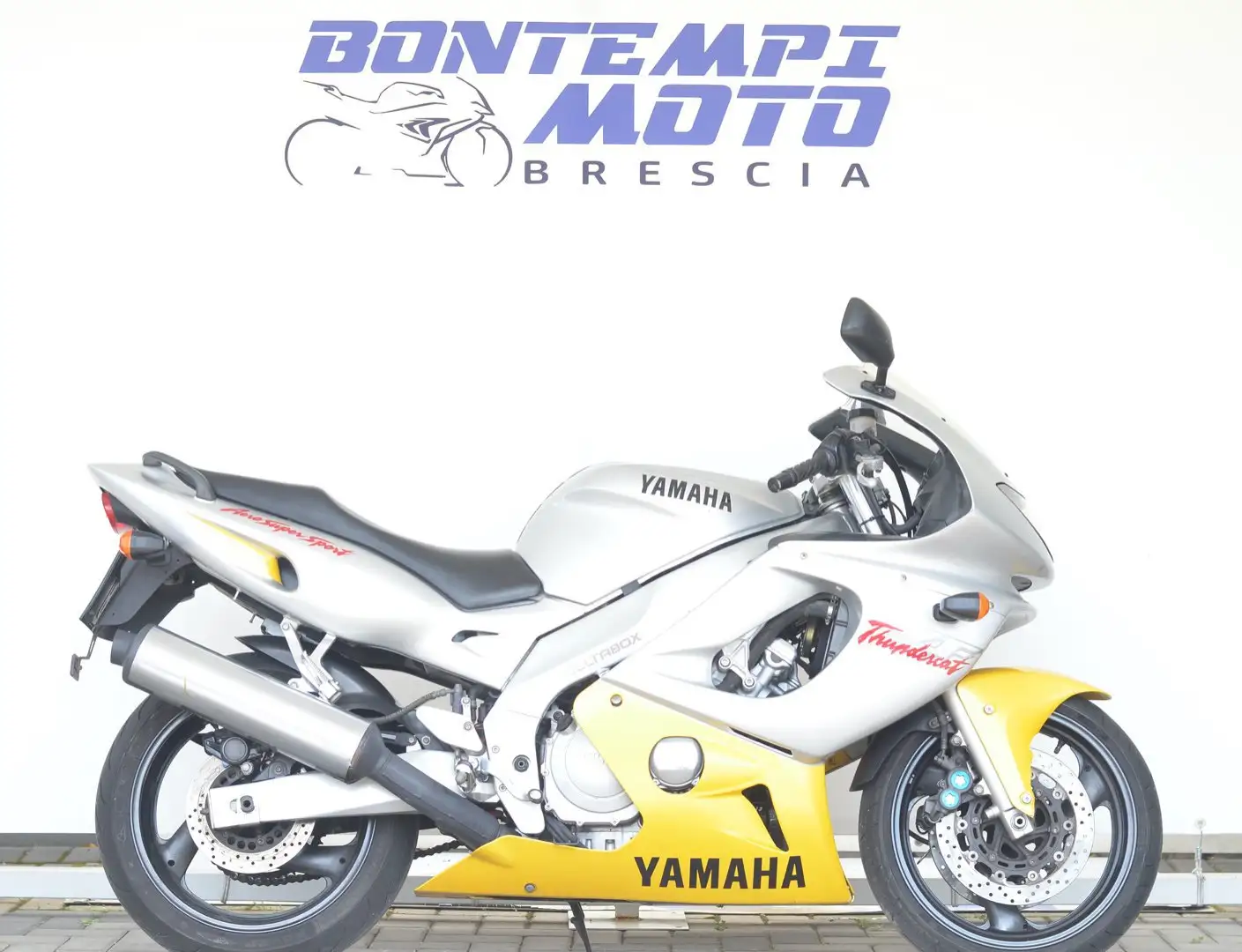 Yamaha YZF 600 R Thundercat 1997 srebrna - 1