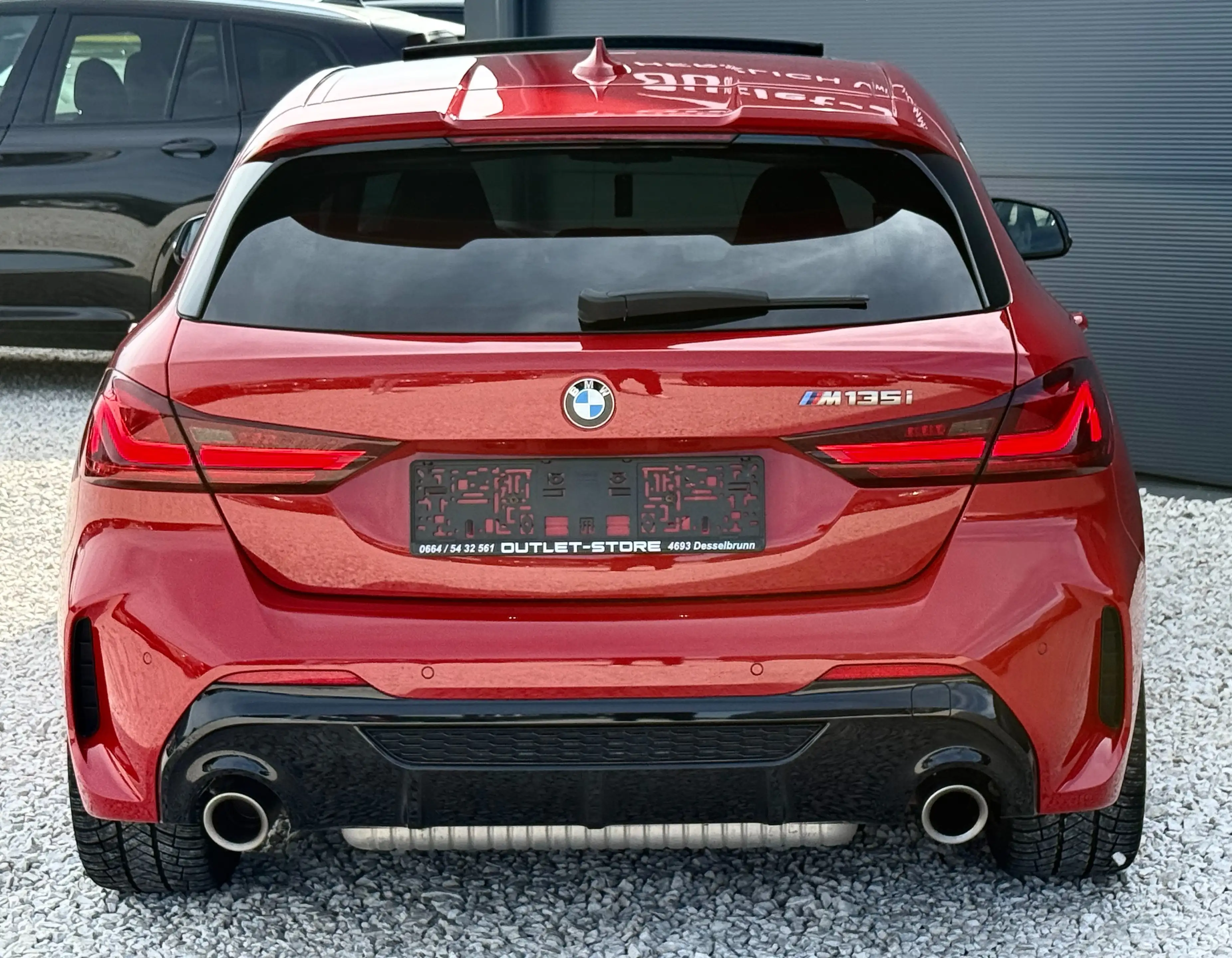 BMW 135 M135 i xDrive*M-Sportsitze*HUD*Pano*Harman*20'' — photo 7