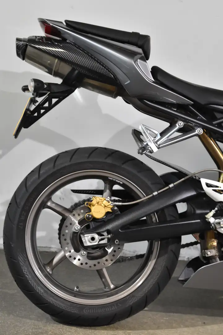 Triumph Daytona 675 - 2