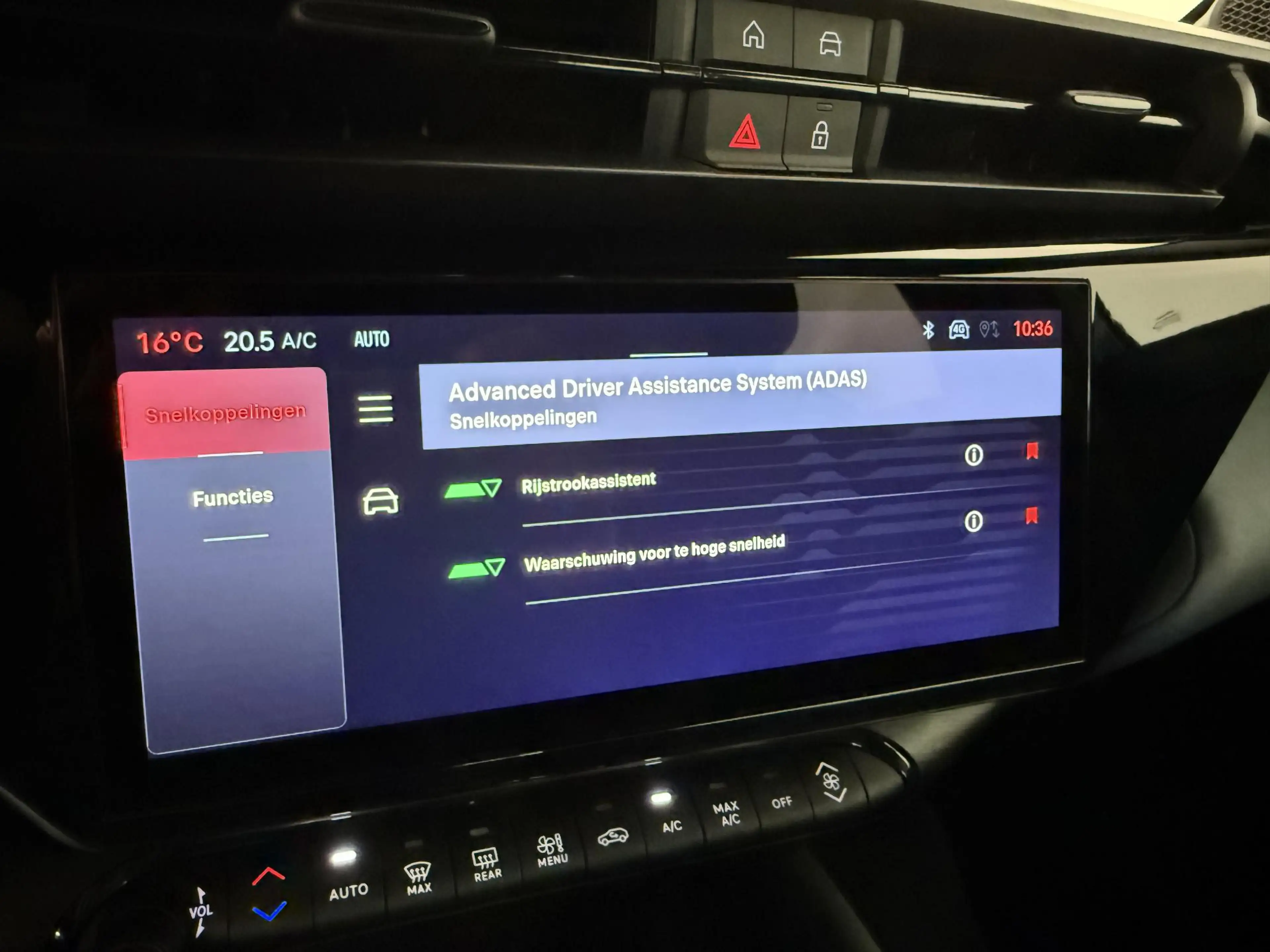 Alfa Romeo Junior Elettrica Automaat 156PK Adaptieve Cruise Control — photo 14