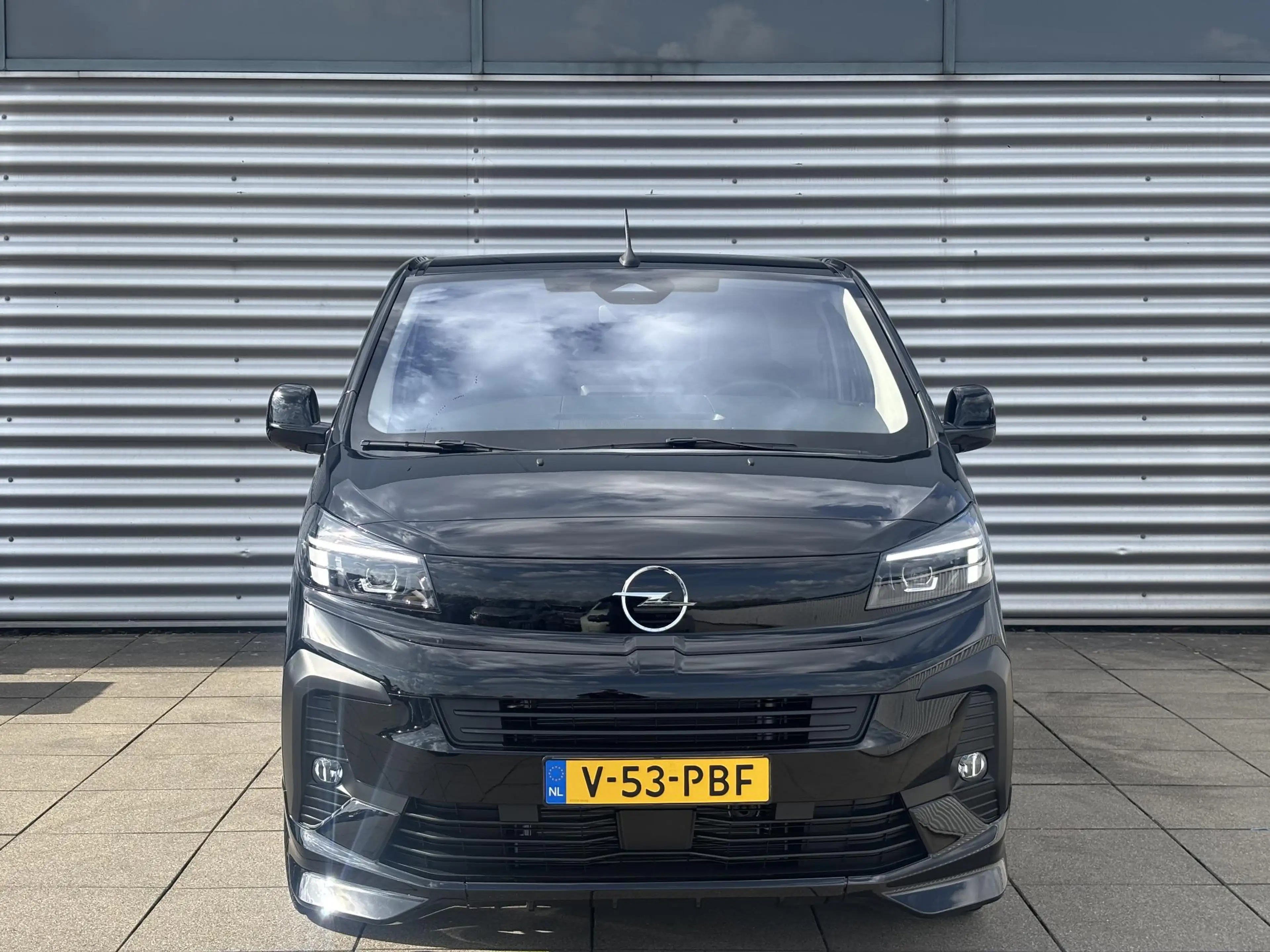 Opel Vivaro-e Electric L3 75 kWh | Achteruitrijcamera | Navigati — photo 8