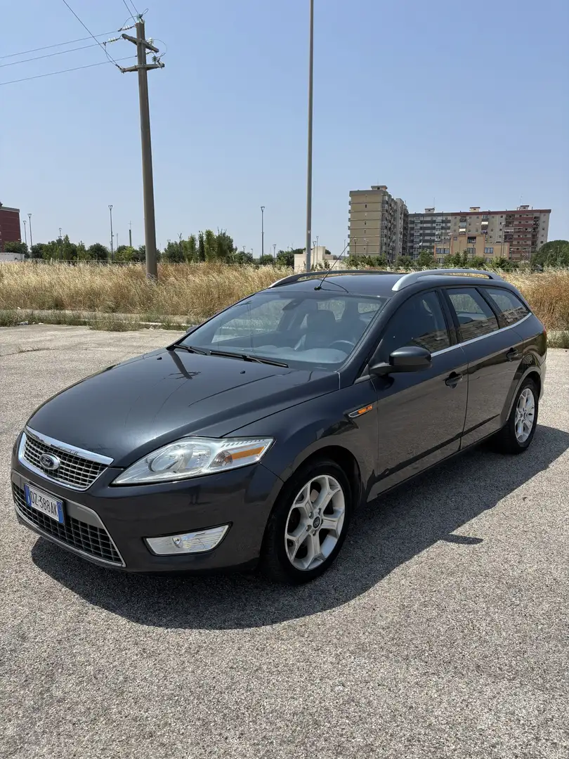 Ford Mondeo SW 2.0 tdci Individual dpf Blu/Azzurro - 1