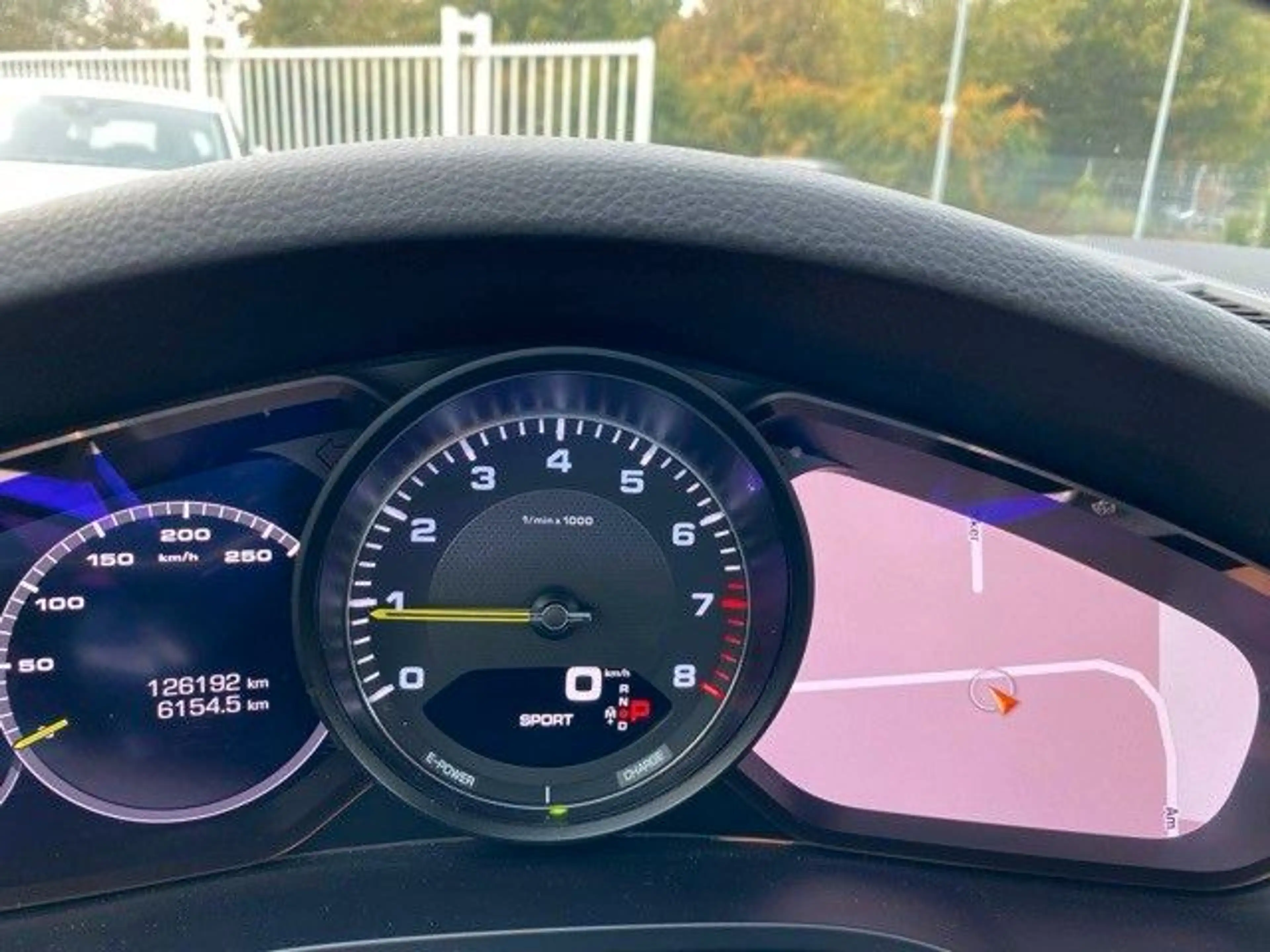 Porsche Cayenne E-Hybrid Chrono Plug-in Cam Pan 1.Hand — photo 14