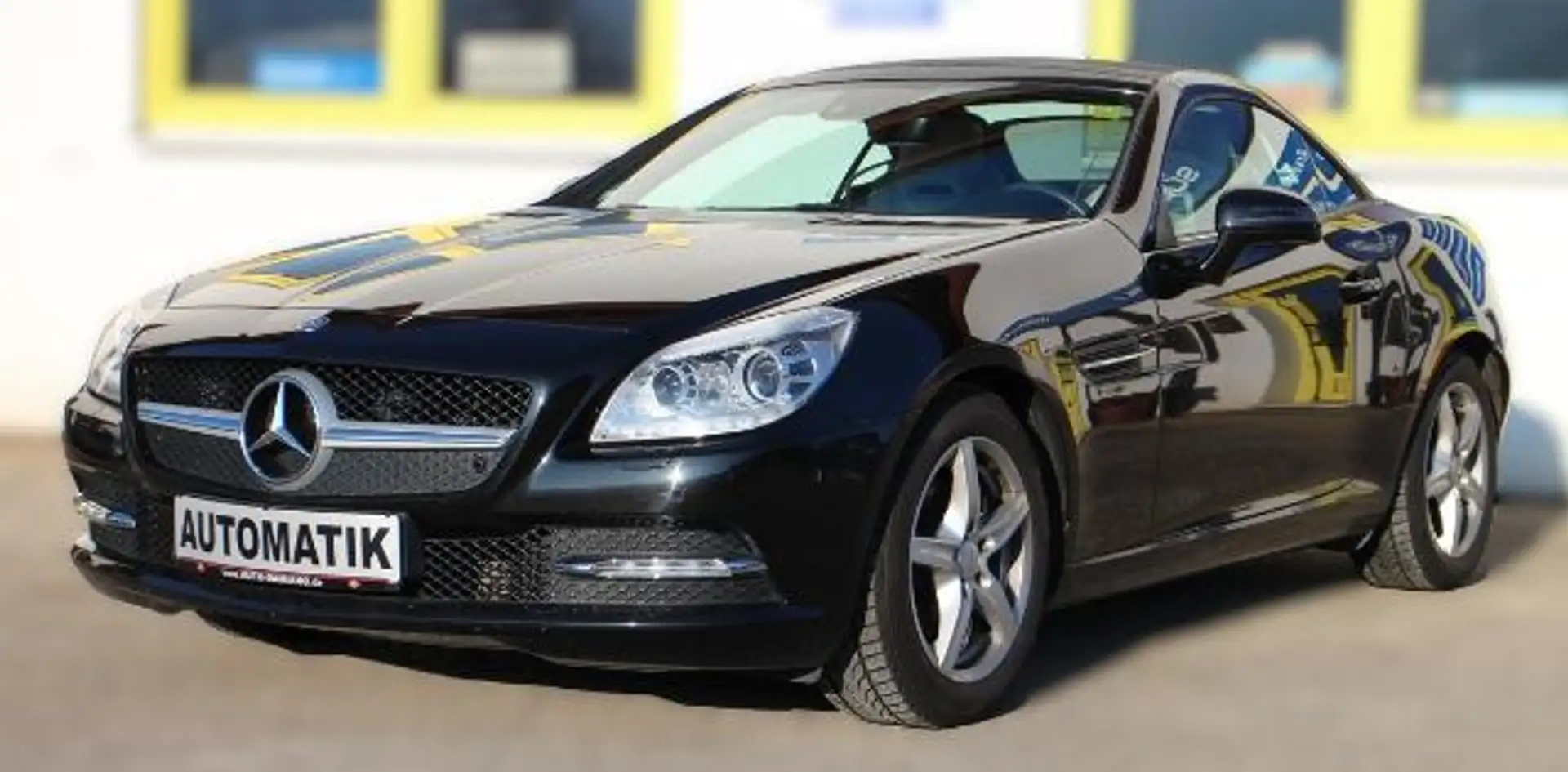 Mercedes-Benz SLK 200 BlueEFFICIENCY Schwarz - 2