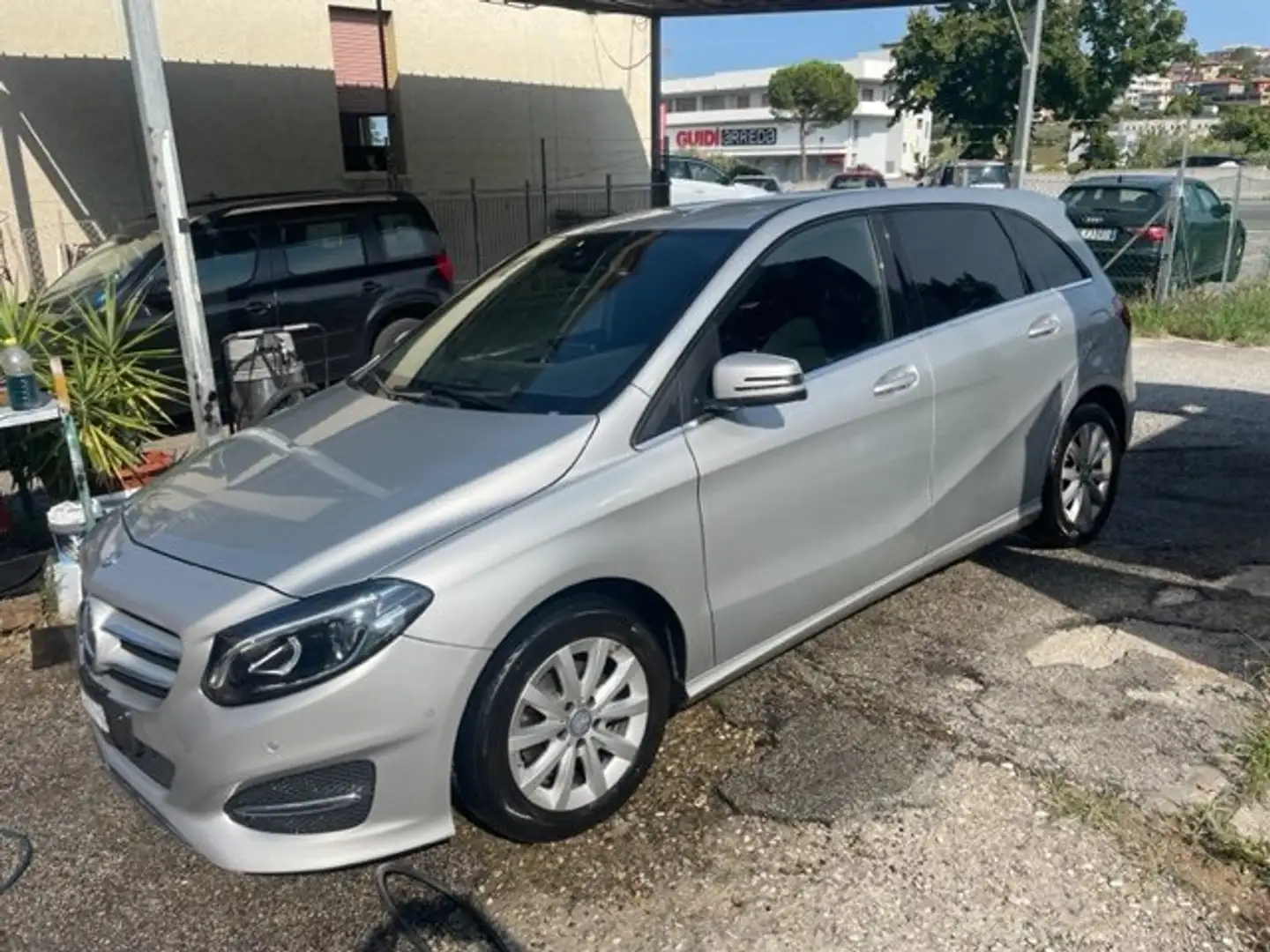 Mercedes-Benz B 180 ELEGANGE CDI EURO 6 IDEALE NEOPATENTATI - 1
