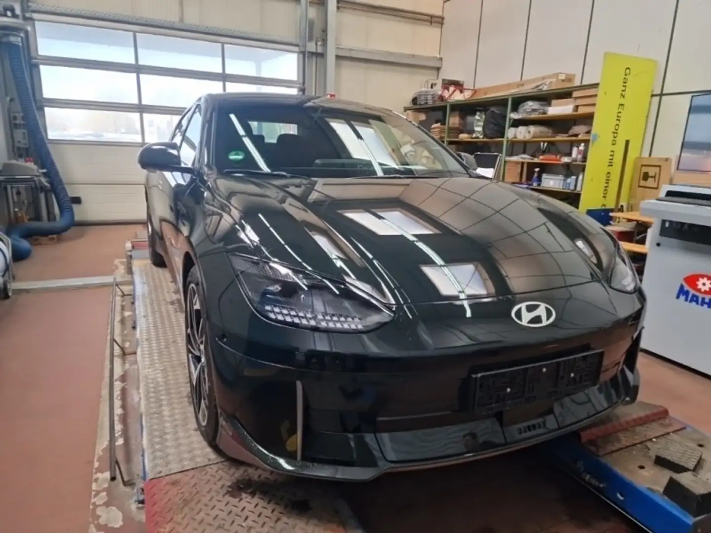 Hyundai IONIQ 6 Uniq BOSE Navi HUD NSCC R.Cam Wärmepumpe Vert - 1