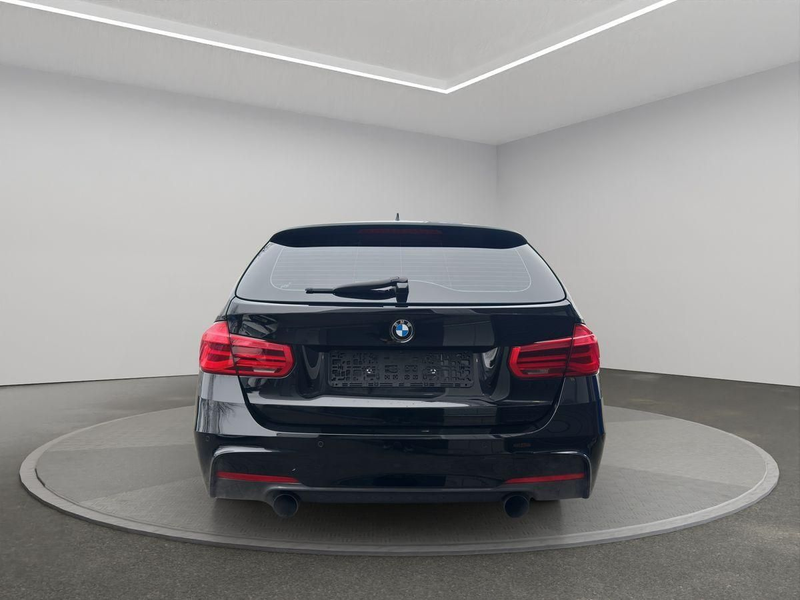 BMW 330 i Touring Sport-Line LED/HUD/el.Heck/SHZ/AHK — photo 4