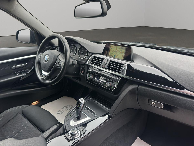 BMW 330 i Touring Sport-Line LED/HUD/el.Heck/SHZ/AHK — photo 9