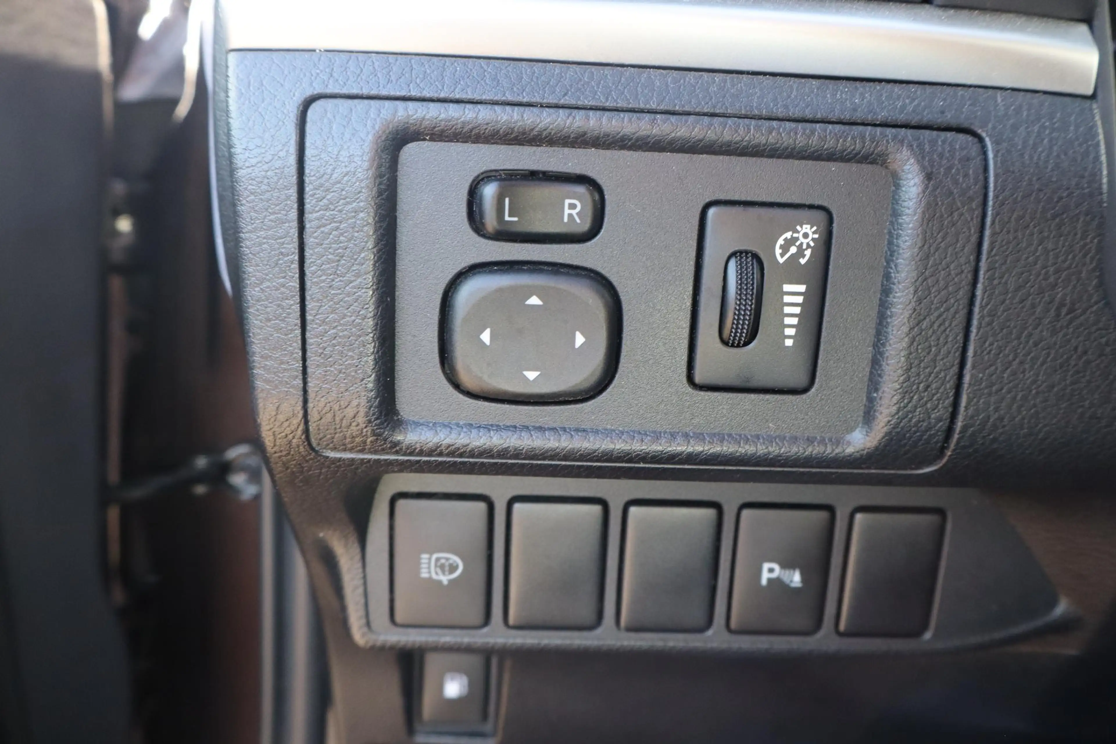 Lexus CT 200h Business Line Pro | Dealer onderhouden | PDC voor — photo 13