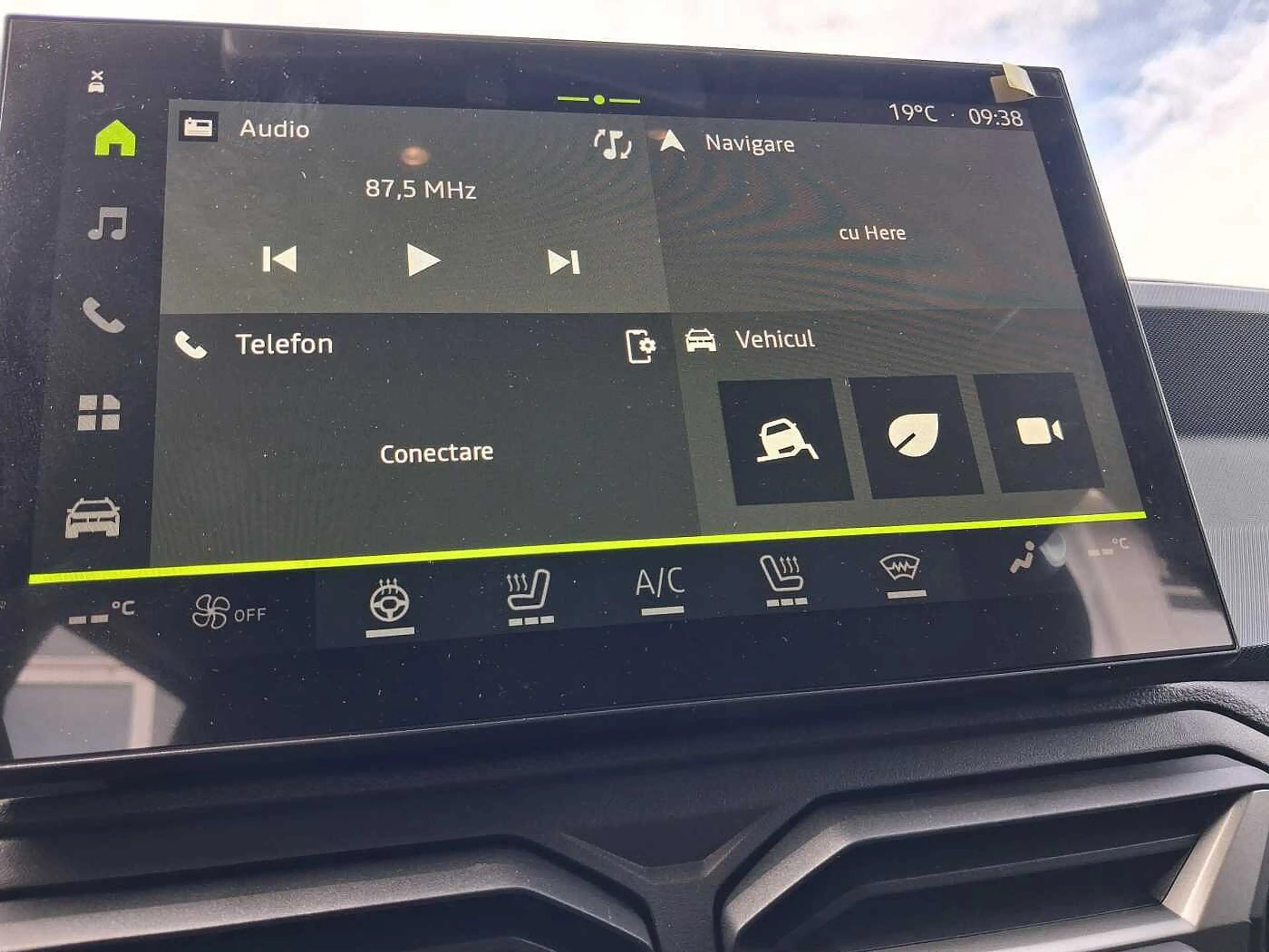 Dacia Bigster Expression Tce130 4x4 Navi, Winter PLUS, Easypaket — photo 9
